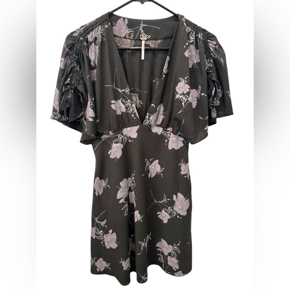 Free People Melanie Night Combo Black Purple Floral V-Neck Mini Dress Size 2 EUC - Picture 2 of 9